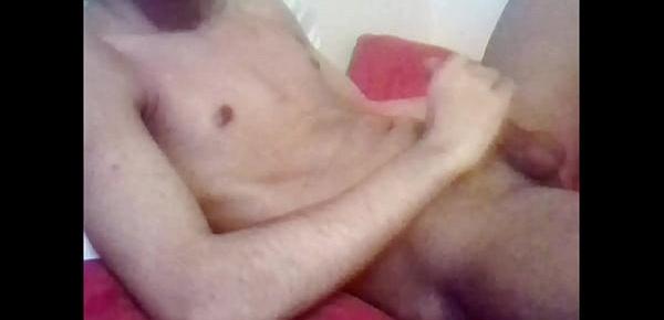  boy wank and cums all over himself in front webcam